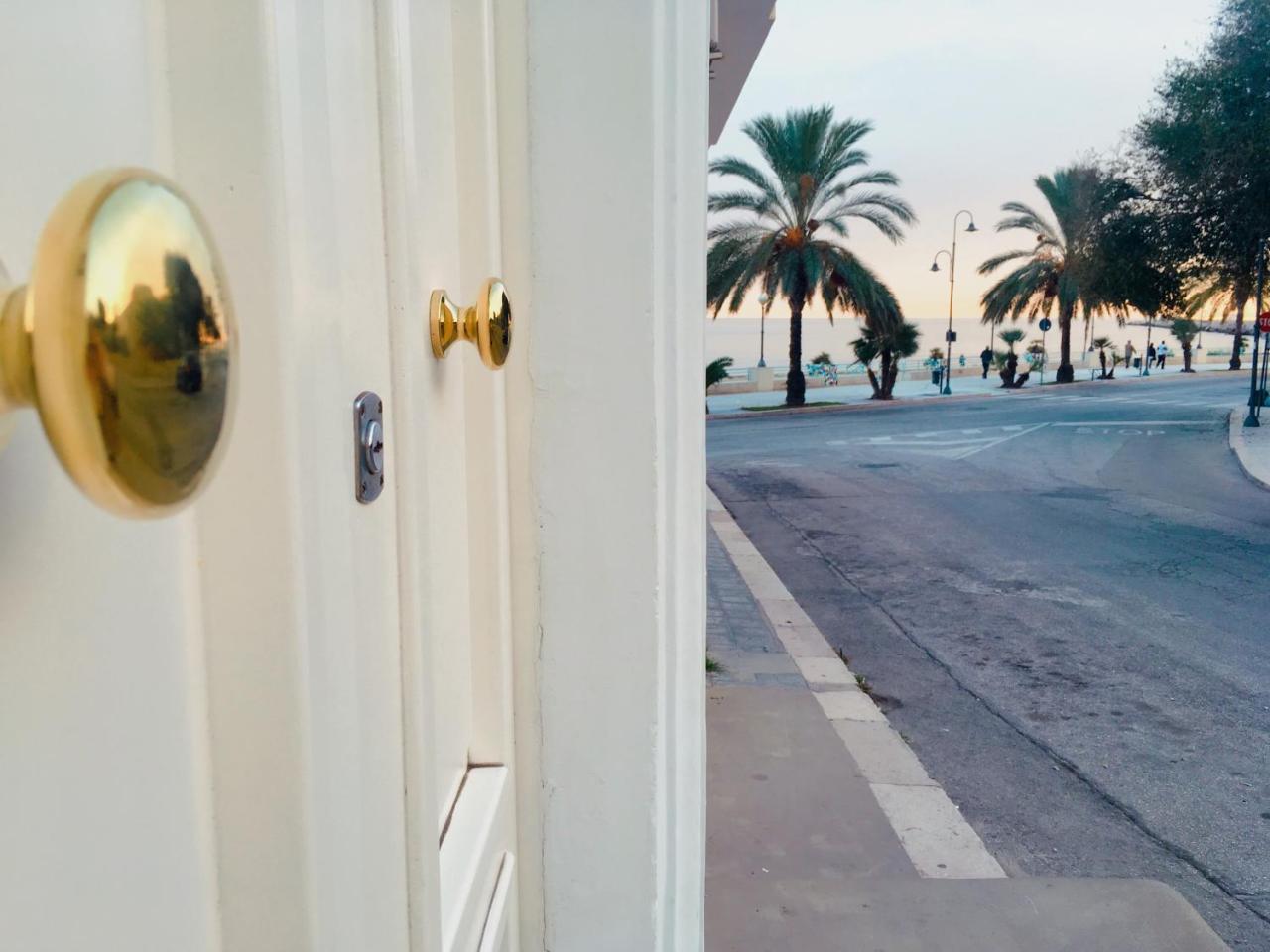 Hotel Domus Bianca Lancia Manfredonia Exterior foto
